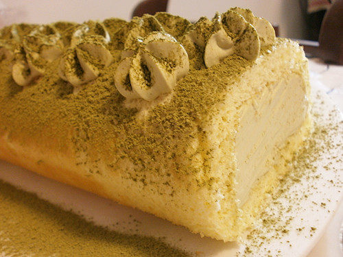 Matcha Cake Roll