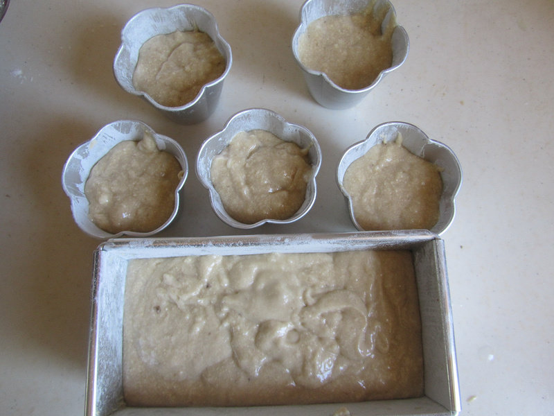 Banana Pound Cake Making Steps