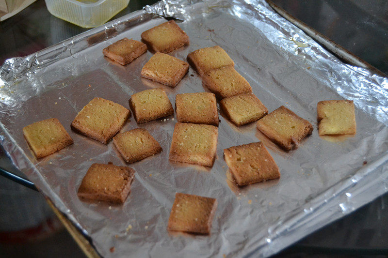 Steps for Making Vanilla Cookies