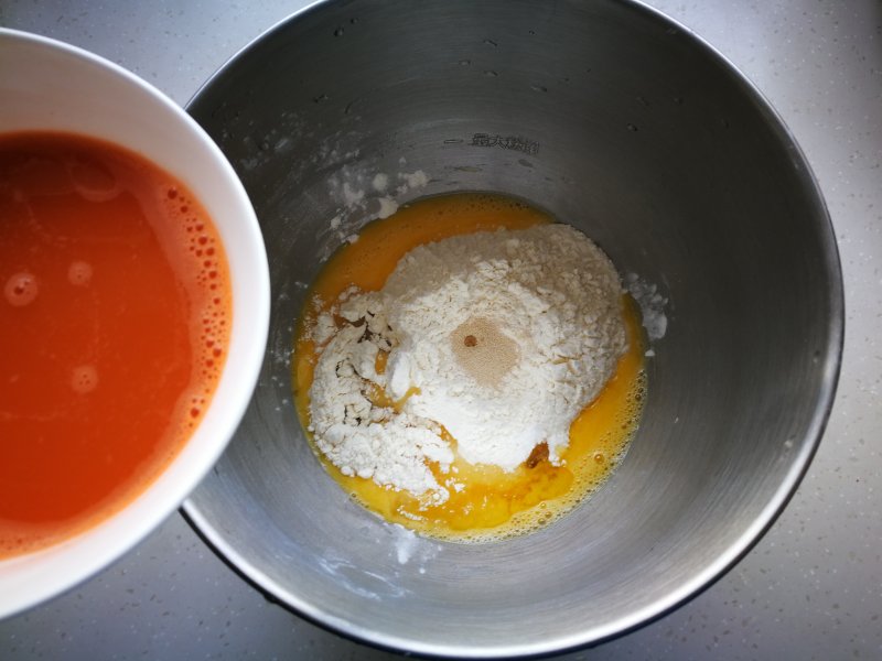 Steps for Making Carrot Bread Rolls