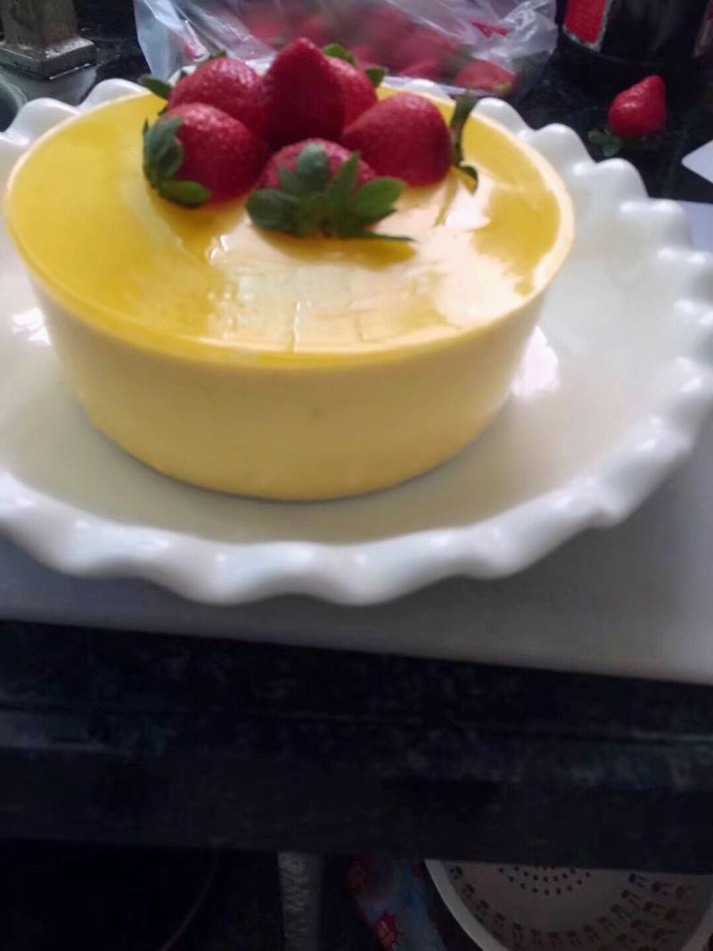 Mango Mousse Cake