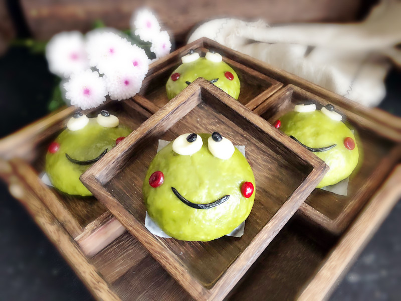 Frog Purple Sweet Potato Buns