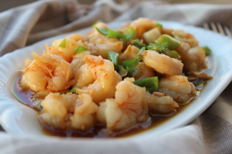 Quick and Easy Dish Ready in Ten Minutes - Green Pepper Shrimp