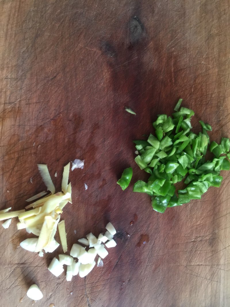 Quick and Easy Dish Ready in Ten Minutes - Green Pepper Shrimp Step-by-Step