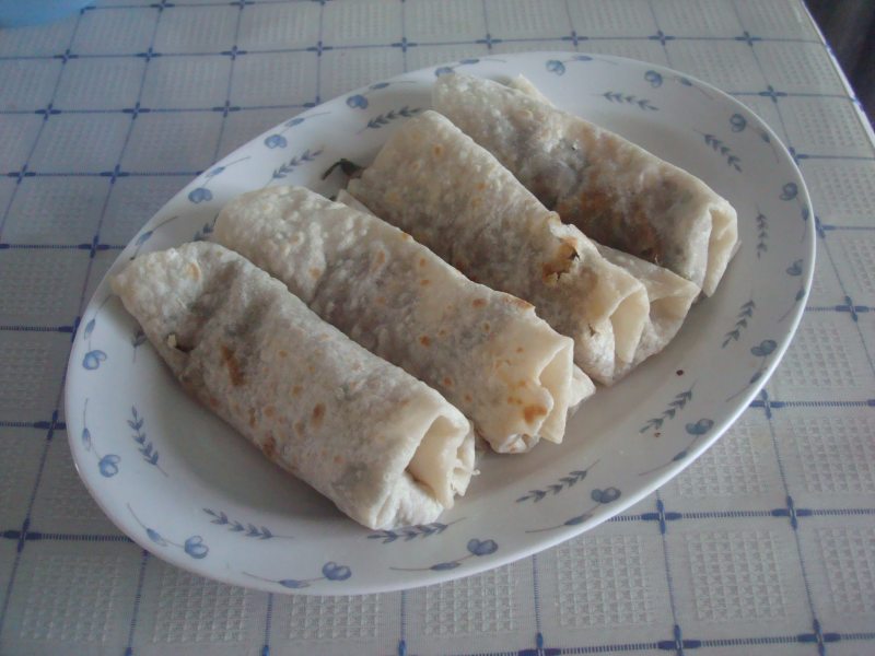 Dried Bean Sprout and Shredded Pork Rolled Pancake