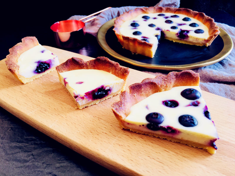 Cheesecake Blueberry Pie