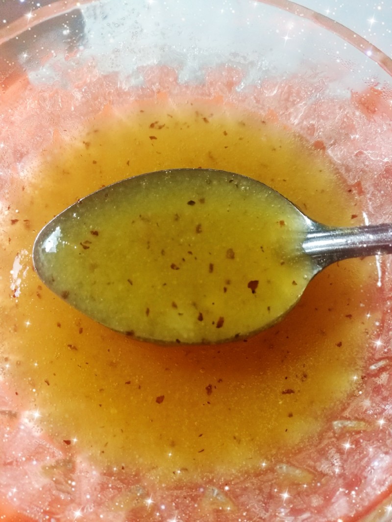 Peach Gum and Tremella Soup