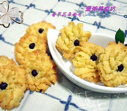 Vanilla Flower Cookies