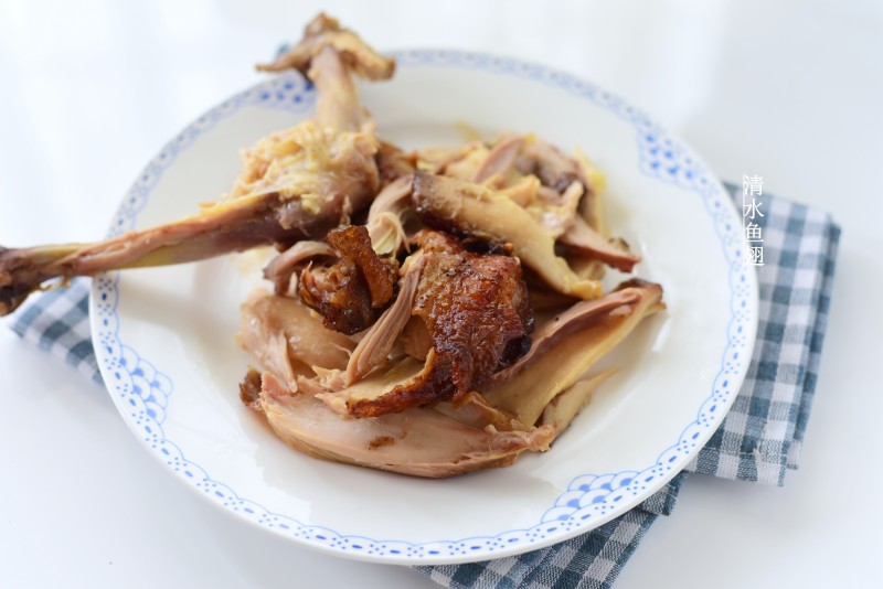 Crispy and Tender Roasted Chicken Legs