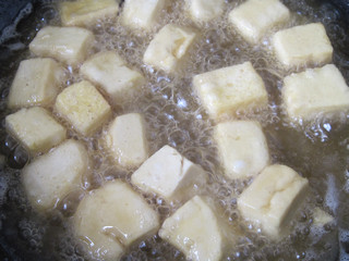 Steps for Making Minced Pork Tofu