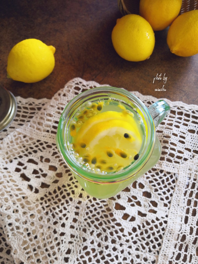 Steps for Making Lemon Passion Fruit Water