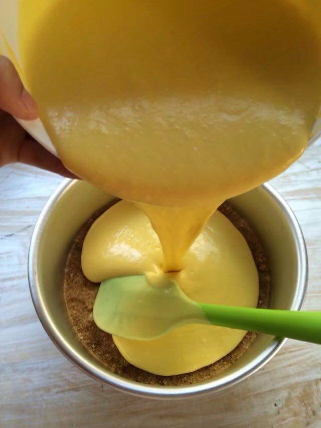 Steps to Make Mango Cheesecake