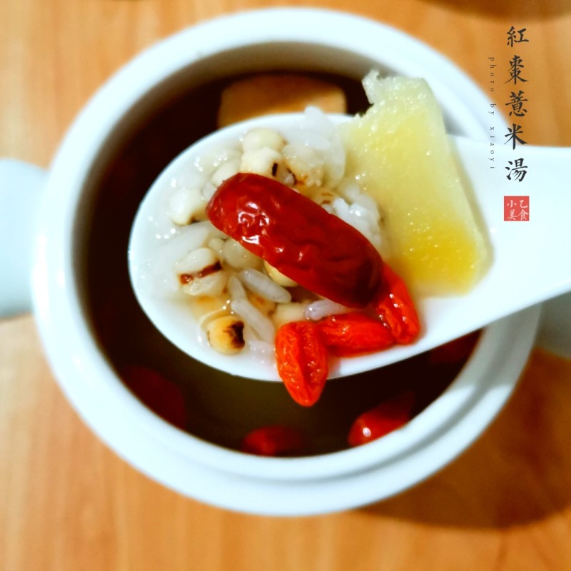 Red Date and Coix Seed Soup