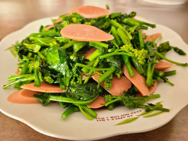 Stir-fried Chinese Cabbage with Ham Sausage
