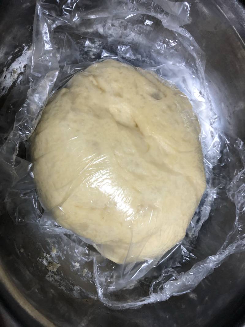 Steps for Making Fresh Milk Sweet Bread