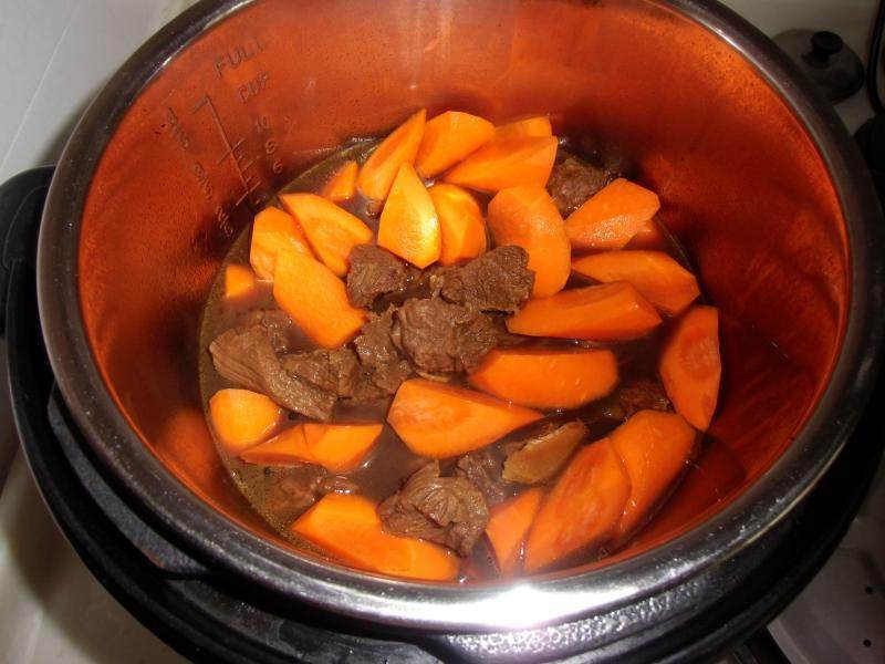 Steps for Making Braised Beef