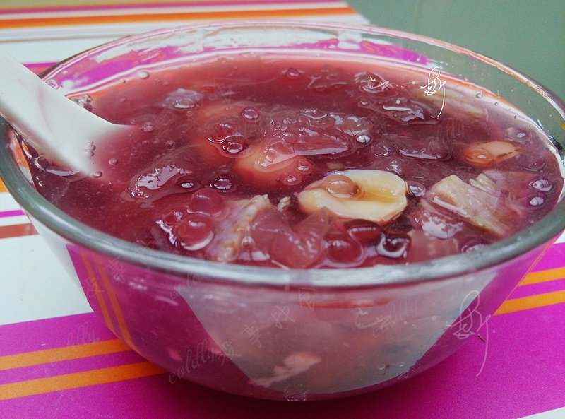 Purple Sweet Potato and Tremella Soup