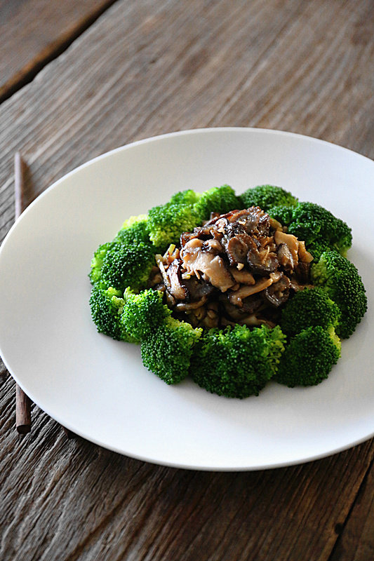 Steps for Stewed Sea Cucumber with Shiitake Mushroom and Oyster Sauce