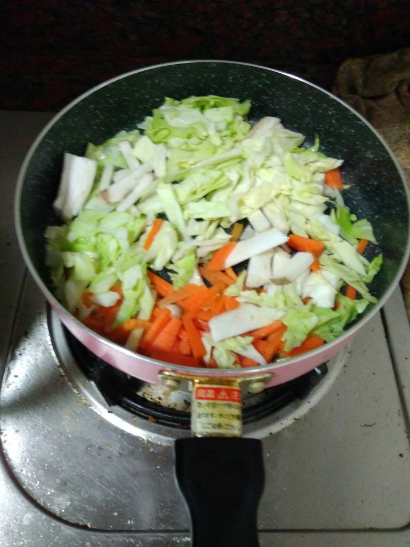 Stir-Fried Rice with King Oyster Mushrooms (Omelette Rice) Cooking Steps