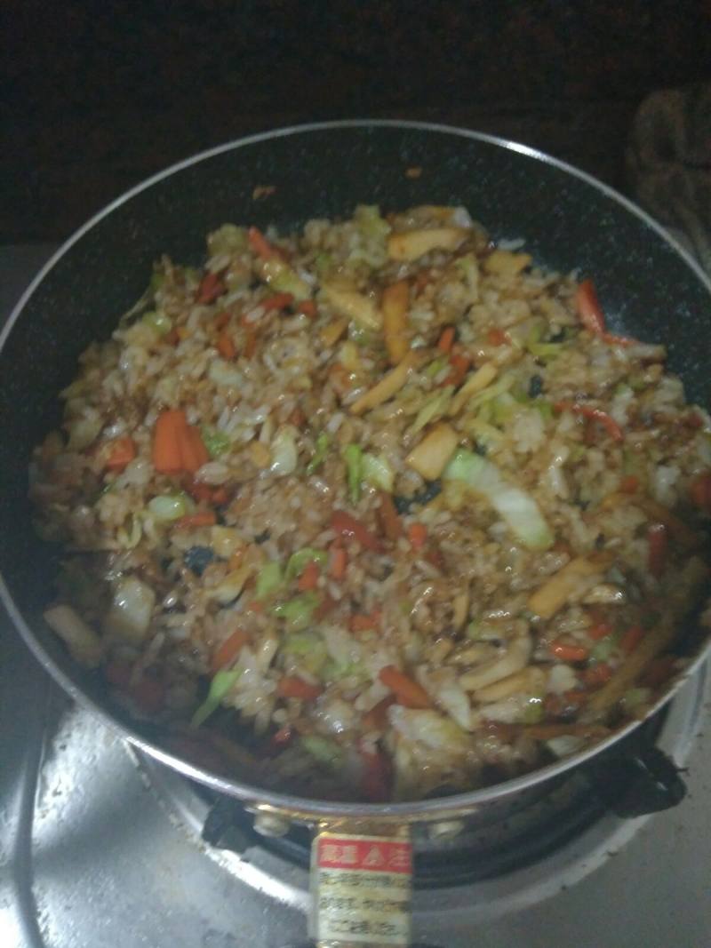 Stir-Fried Rice with King Oyster Mushrooms (Omelette Rice) Cooking Steps