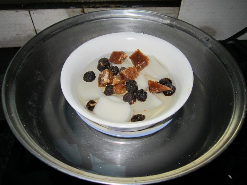 Steps to Cook Steamed Glutinous Rice Cake with Longan and Brown Sugar