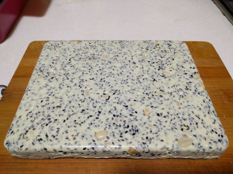 【Tianjin】Peanut and Black Sesame Nougat Making Steps