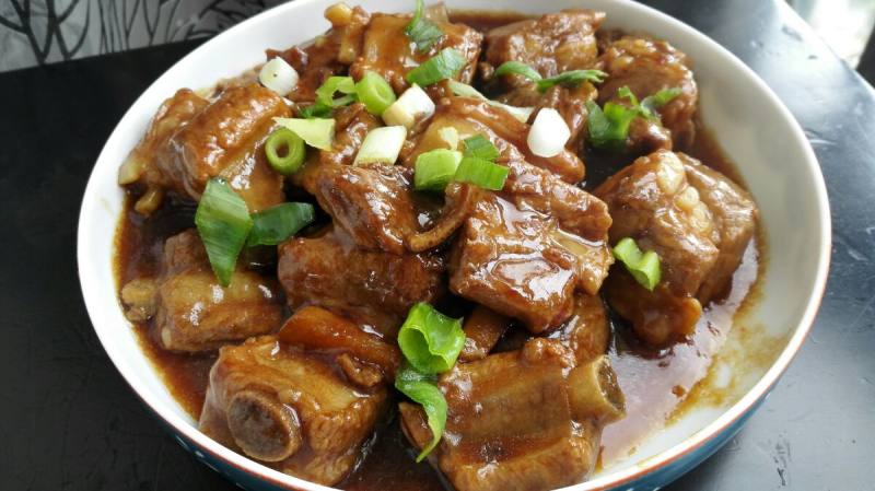 Steps for Cooking Braised Pork Ribs