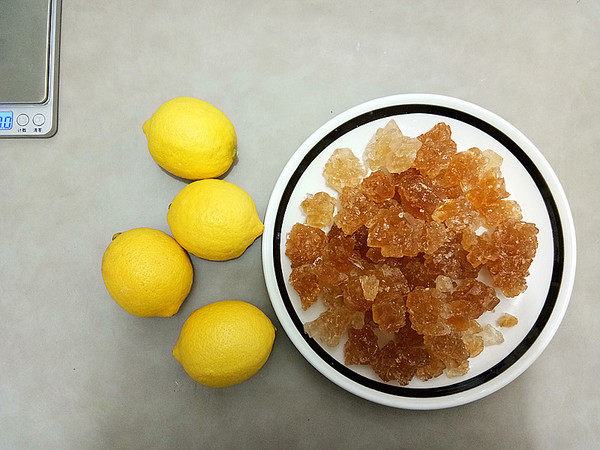 Steps for making Lemon and Rock Sugar Jelly