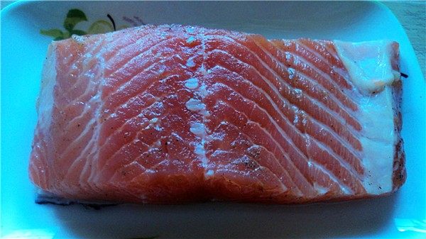 Steps for Cooking Lemongrass Salmon