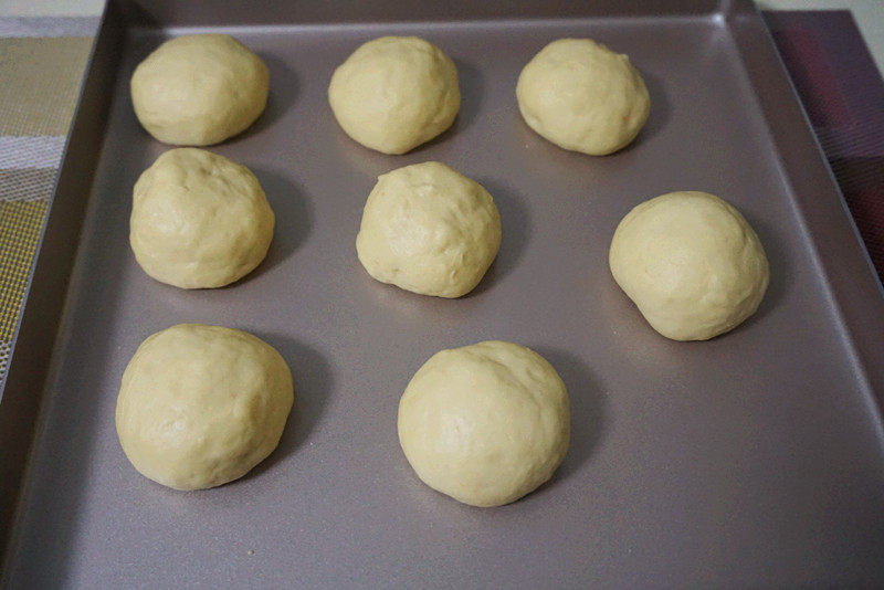 Steps for Making Carrot Bread Rolls