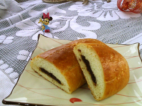 Date Paste and Red Bean Milk Bread