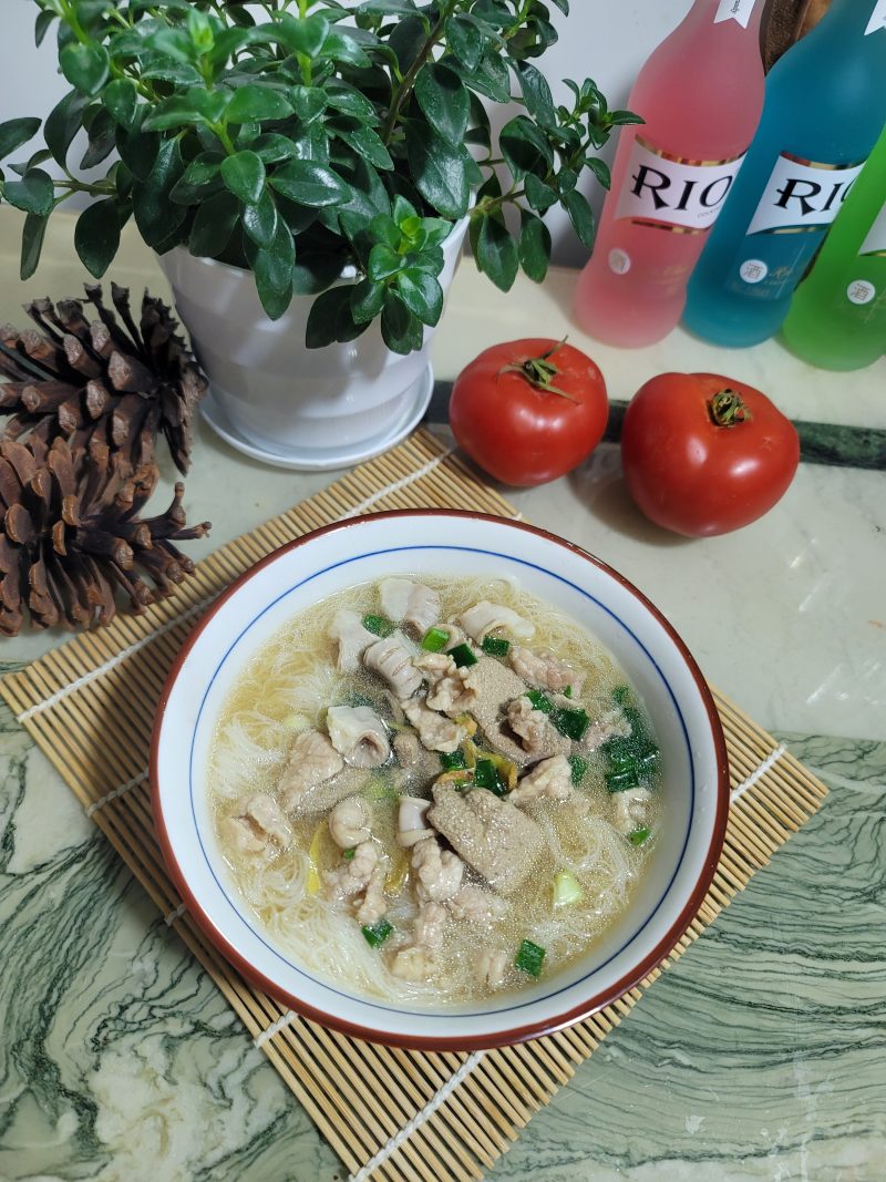 Pork Offal Soup Rice Noodles