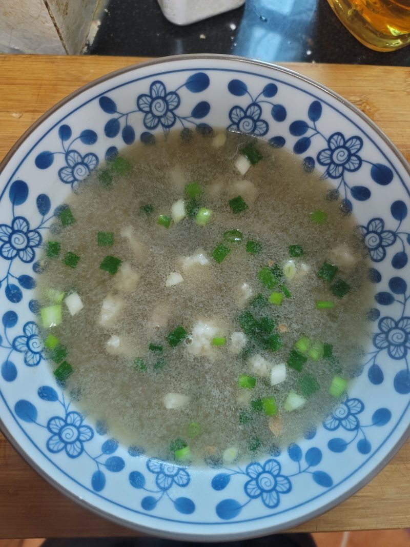 Steps for Making Pork Offal Soup Rice Noodles