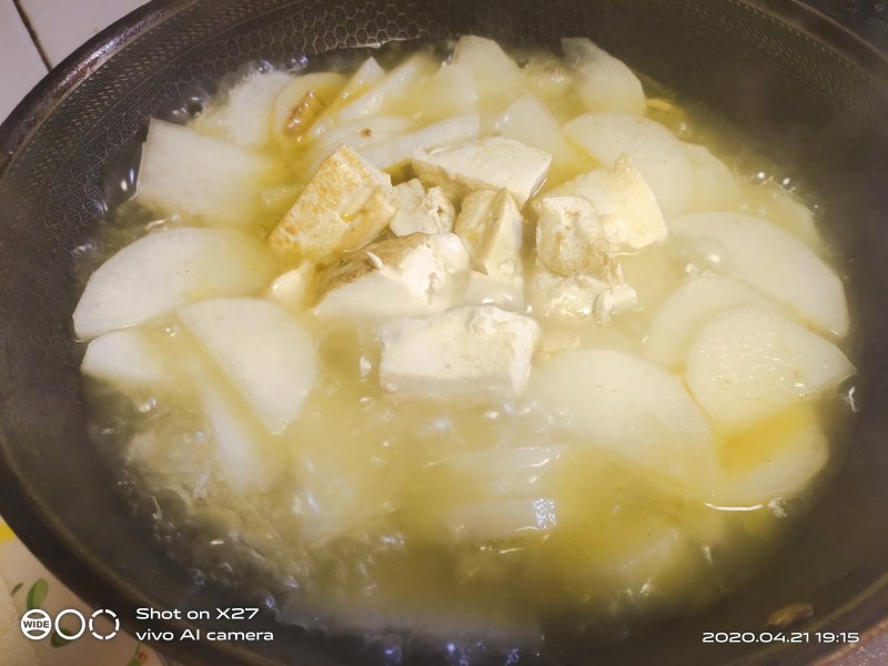 Steps for Cooking Beef and Tofu Stew with Carrots