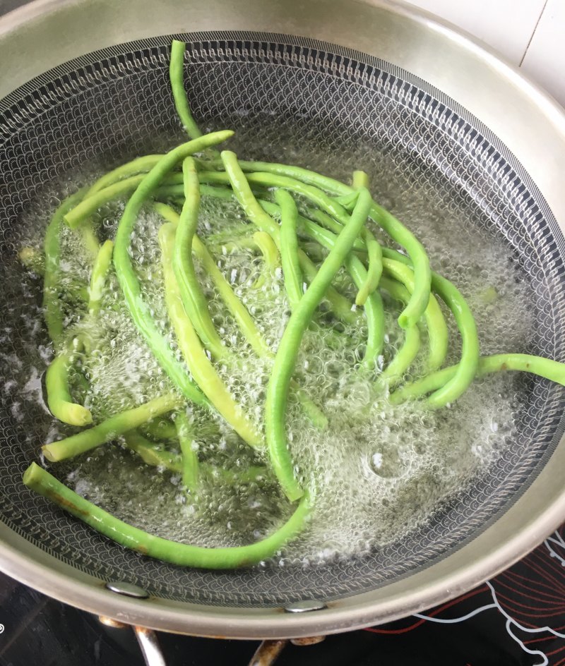 Steps to Make Mung Bean Vermicelli Meat Bun