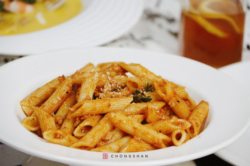 Steps to Make Bolognese Penne Pasta