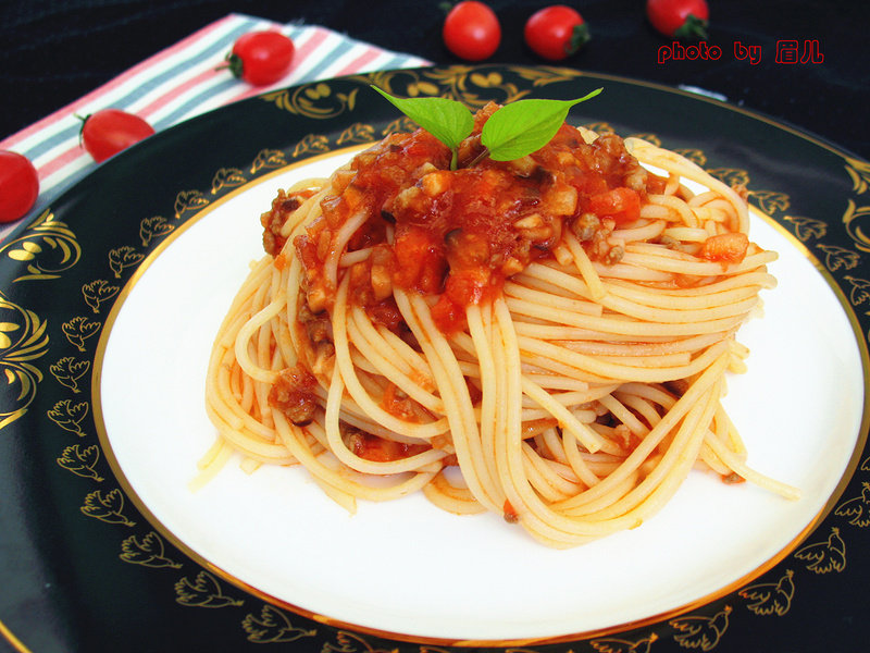 Eggplant Mushroom Meat Sauce Pasta