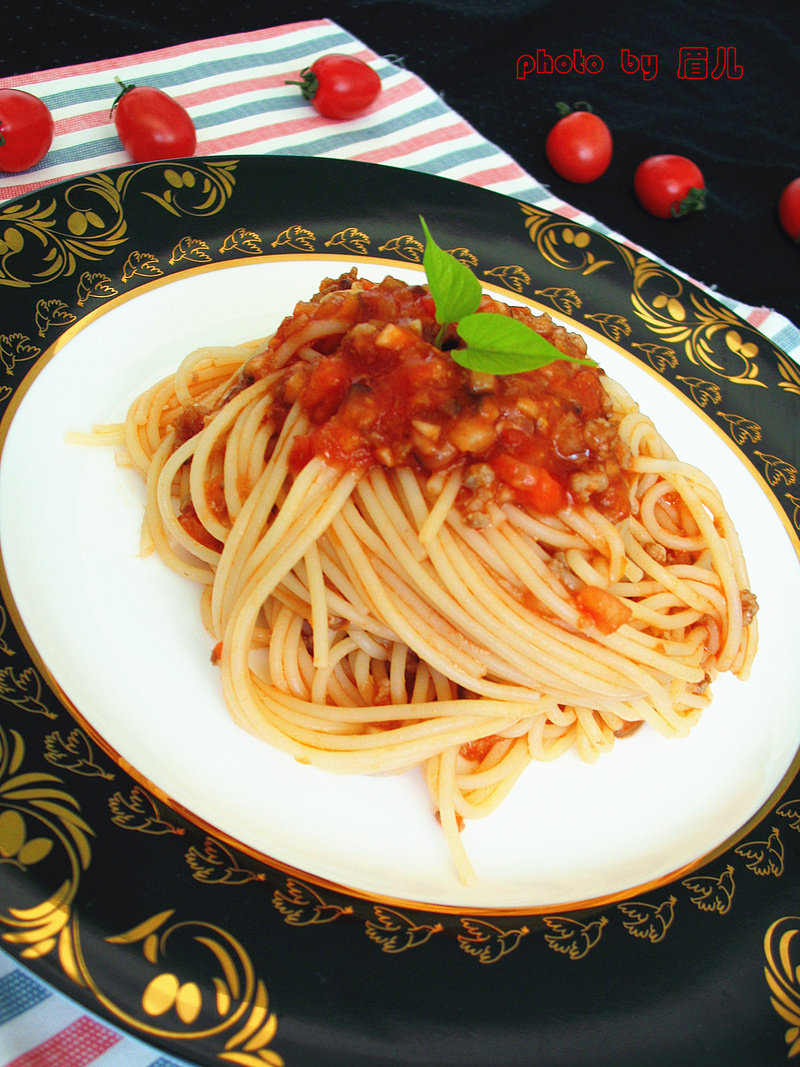 Eggplant Mushroom Meat Sauce Pasta