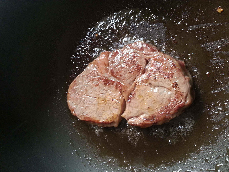 Gordon's Michelin 3-Star Beef Steak Recipe - Luxurious in 5 Minutes without Sauce - Cooking Steps