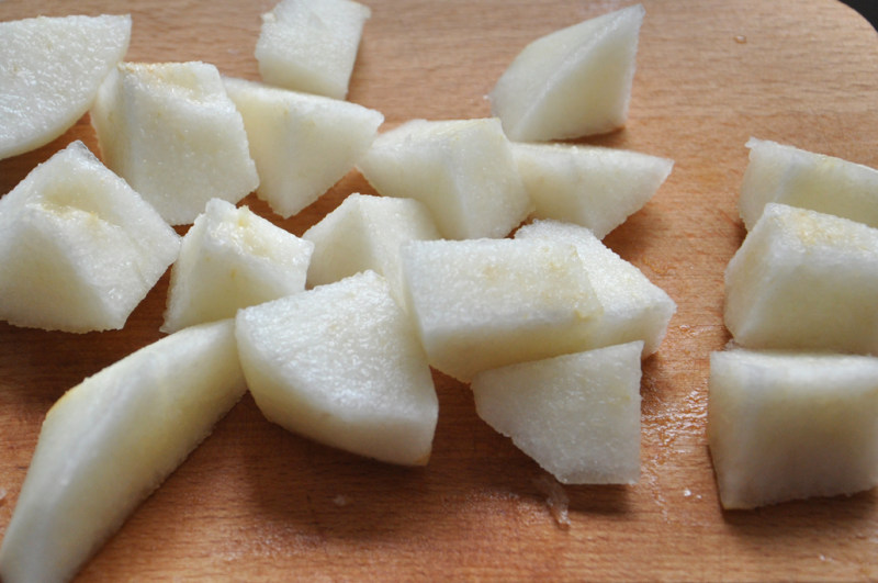 Steps for making Sweet Pear and Tremella Soup