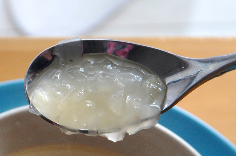 Steps for making Sweet Pear and Tremella Soup