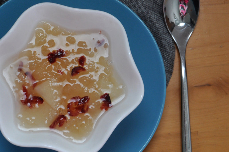 Sweet Pear and Tremella Soup