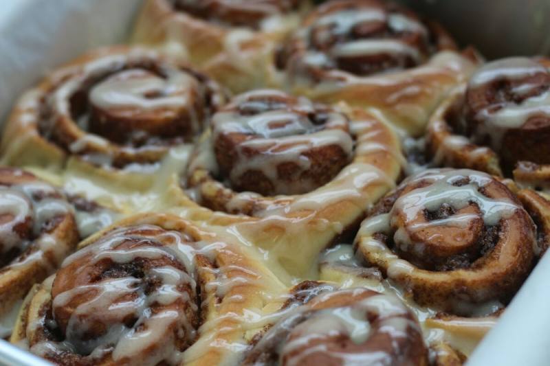 Steps for making Cinnamon Rolls