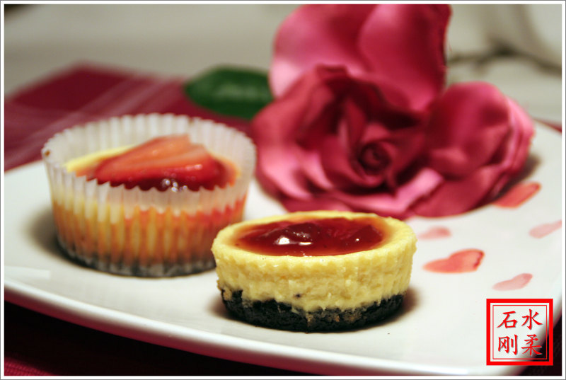 Mini Black-Bottom Cheesecakes with Jam