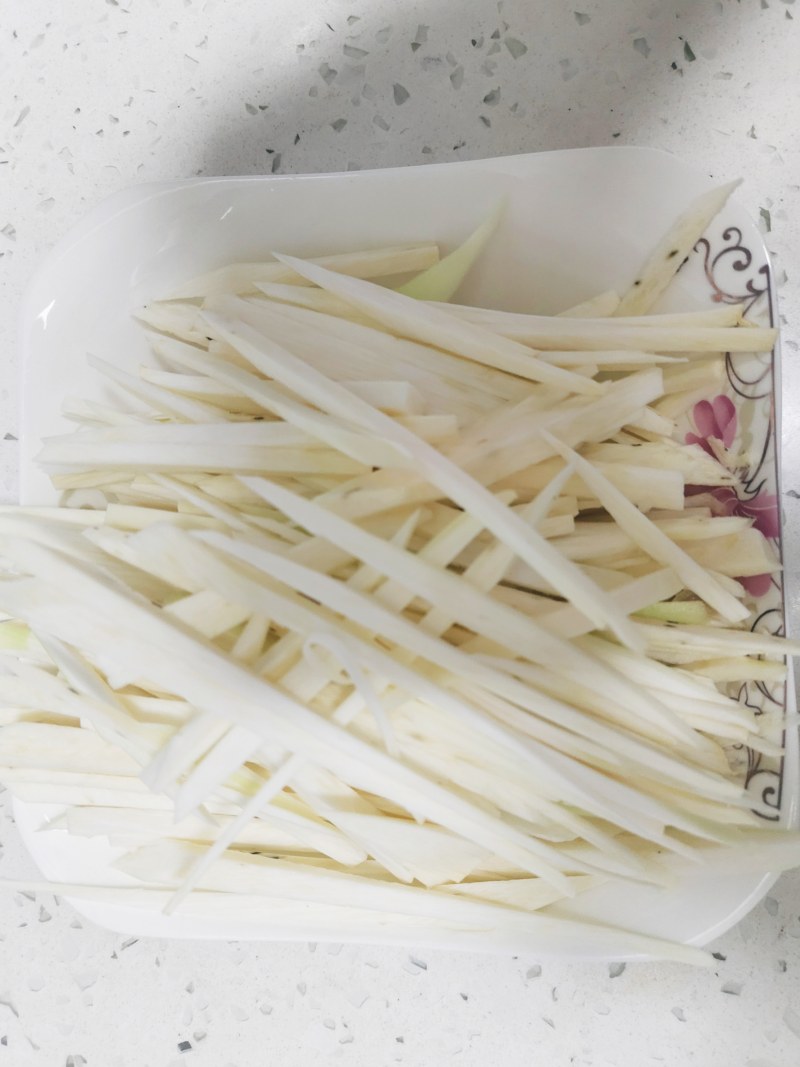 Steps for Stir-fried Pork with Bamboo Shoots