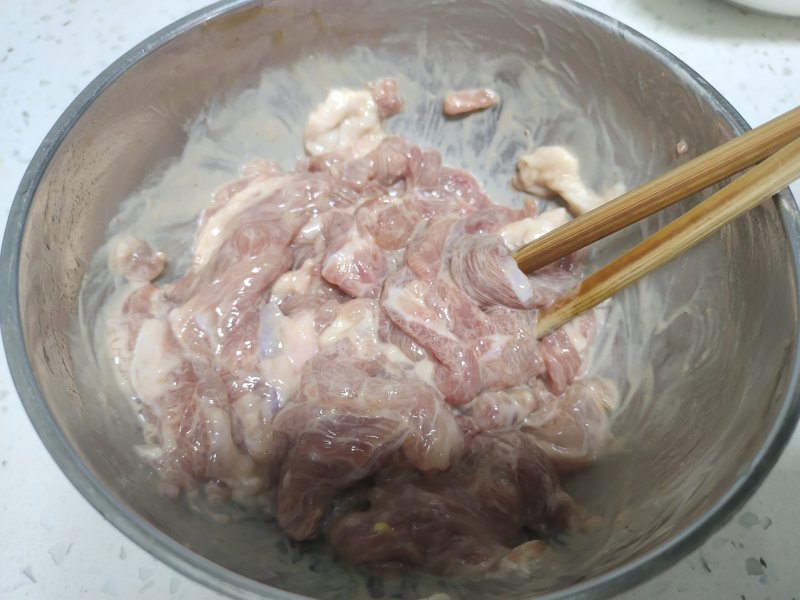 Steps for Stir-fried Pork with Bamboo Shoots