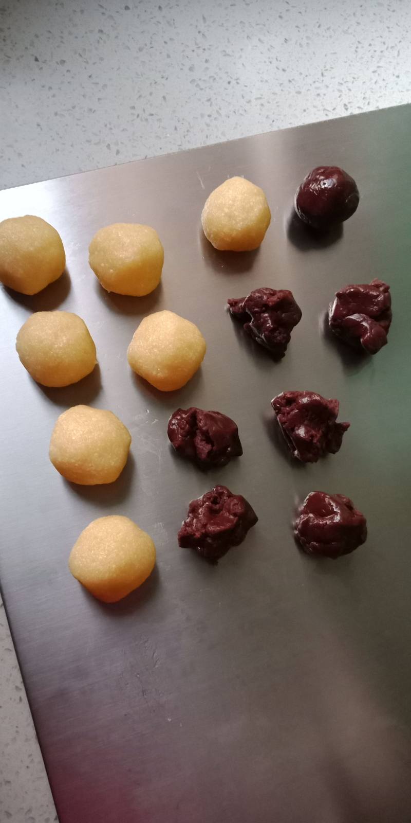 Steps for Making Chocolate Mooncakes