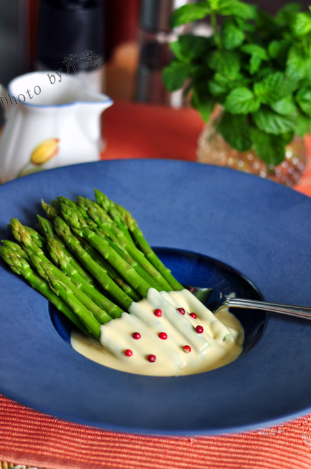 Hollandaise Sauce Asparagus