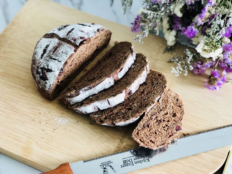 Steps for Making Chocolate European Bread