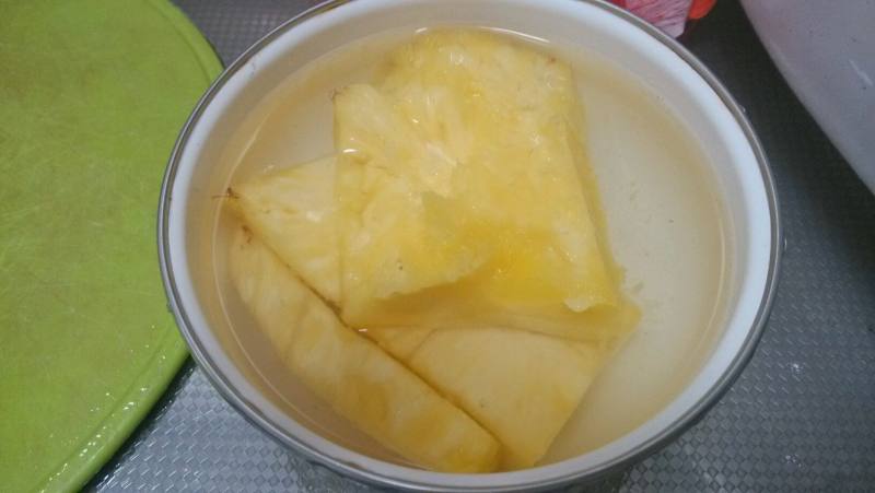 Steps for Cooking Sweet and Sour Pineapple Rice